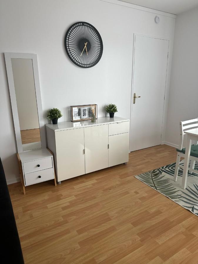 Appartement Cosy Proche Stade De France - Jo Paris 2024 Le Blanc-Mesnil Exterior foto